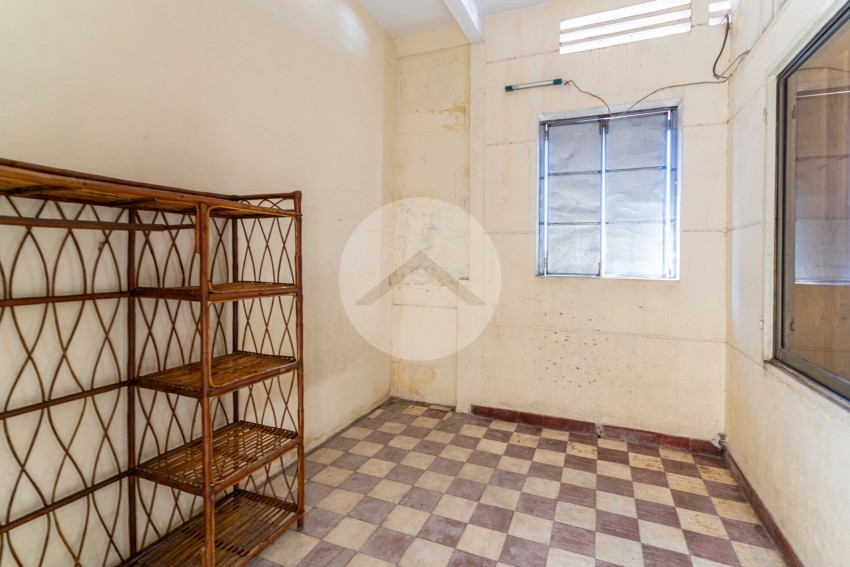 60 Sqm Flat For Sale - Phsar Kandal 1, Phnom Penh