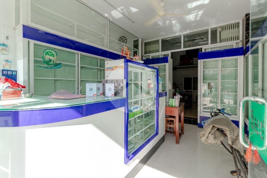 3 Bedroom Shop For Rent - Kouk Chak, Siem Reap