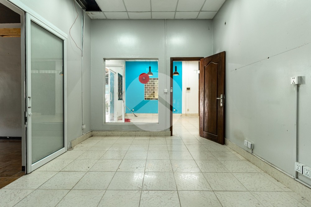 Office Space For Rent - Sala Kamreuk, Siem Reap - Image 9