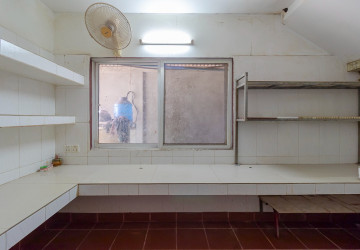 14 Bedroom Guesthouse For Rent - Slor Kram, Siem Reap thumbnail