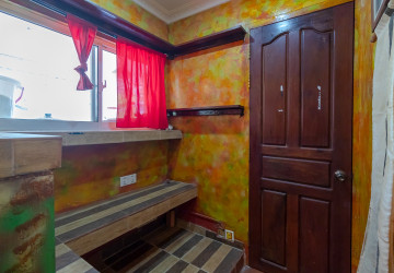 14 Bedroom Guesthouse For Rent - Slor Kram, Siem Reap thumbnail
