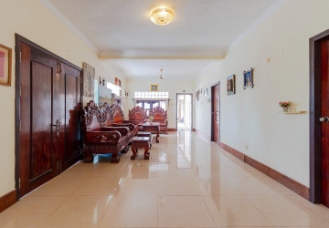 14 Bedroom Guesthouse For Rent - Slor Kram, Siem Reap thumbnail