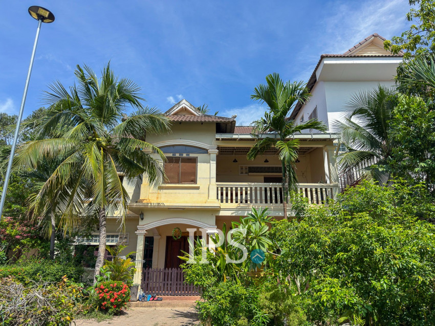 14 Bedroom Guesthouse For Rent - Slor Kram, Siem Reap