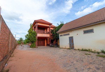 5 Bedroom House For Rent - Svay Dangkum, Siem Reap thumbnail