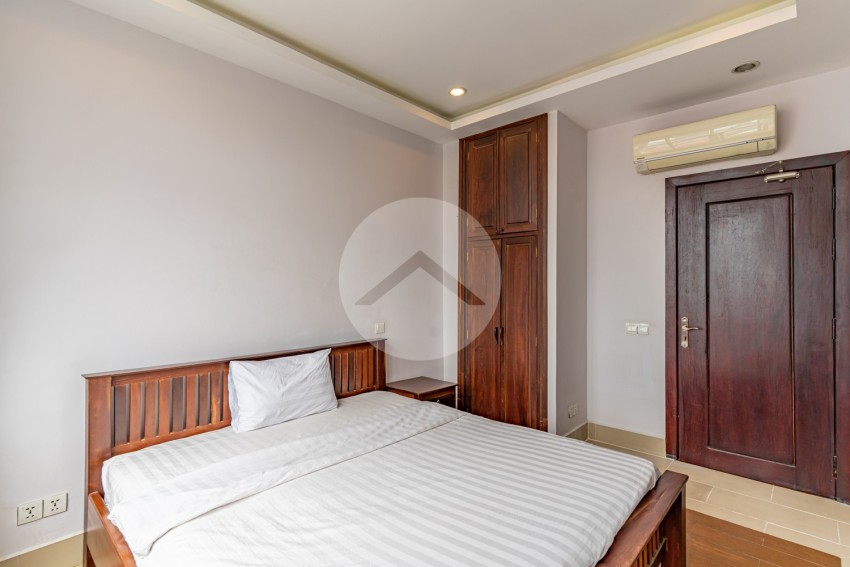 2 Bedroom Serviced Apartment For Rent - Toul Tum Poung 1, Phnom Penh