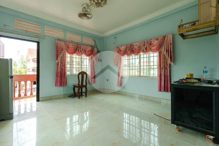 5 Bedroom Commercial Shophouse For Rent - On 7 Makara Road, Sala Kamreuk, Siem Reap