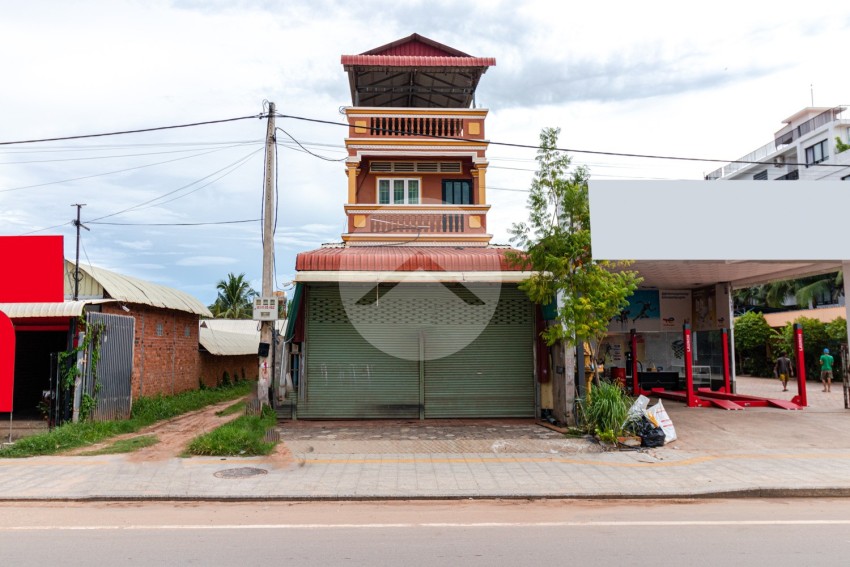 5 Bedroom Commercial Shophouse For Rent - On 7 Makara Road, Sala Kamreuk, Siem Reap