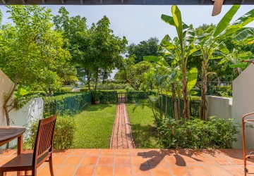 3 Bedroom Serviced Townhouse For Rent - Tonle Bassac, Phnom Penh thumbnail