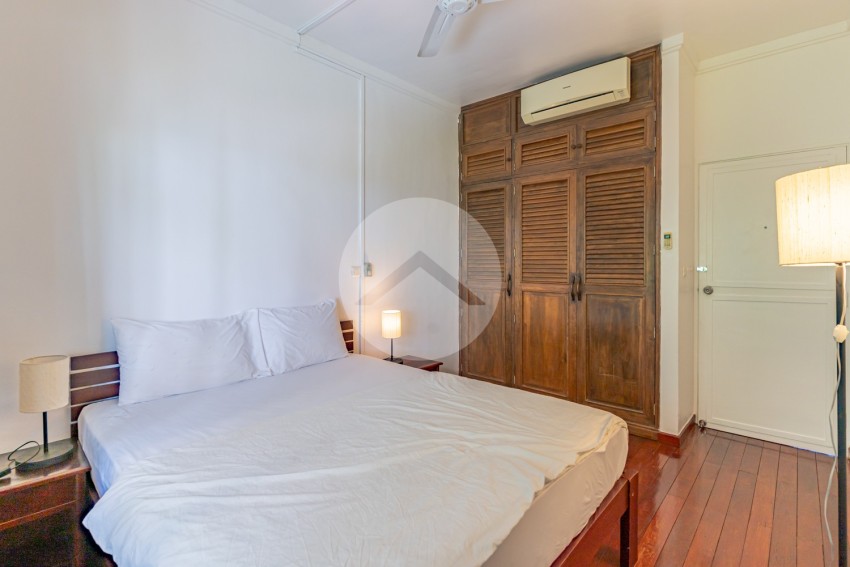 3 Bedroom Serviced Townhouse For Rent - Tonle Bassac, Phnom Penh