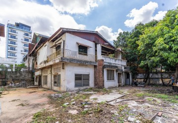 529 Sqm Land For Sale - Boeung Kak 2, Toul Kork, Phnom Penh thumbnail