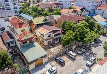 529 Sqm Land For Sale - Boeung Kak 2, Toul Kork, Phnom Penh thumbnail