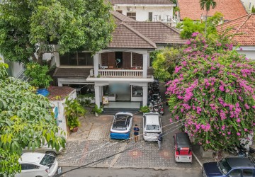375 Sqm Commercial Villa For Rent - Beoung Raing, Phnom Penh thumbnail