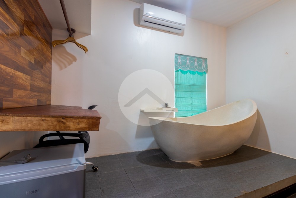 13 Bedroom Hotel For Rent - Svay Dangkum, Siem Reap - Image 9