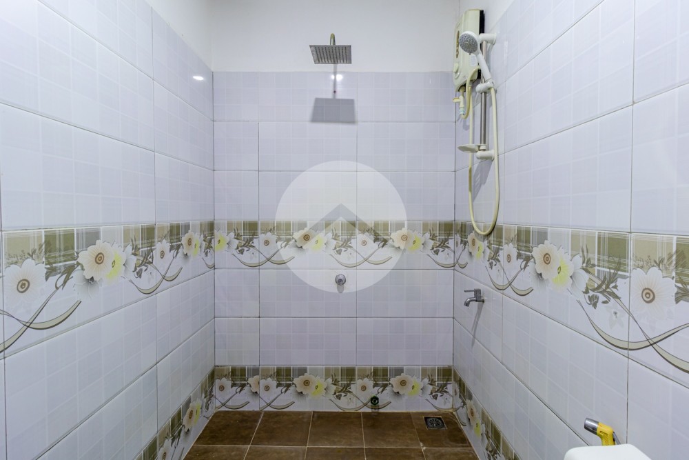 2 Bedroom Apartment For Rent - Svay Dangkum, Siem Reap - Image 11