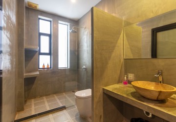 16 Bedroom Hotel For Rent - Svay Dangkum , Siem Reap thumbnail