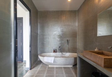 16 Bedroom Hotel For Rent - Svay Dangkum , Siem Reap thumbnail