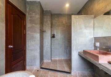 16 Bedroom Hotel For Rent - Svay Dangkum , Siem Reap thumbnail