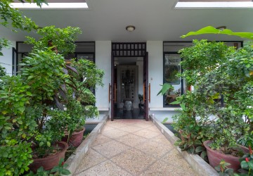 16 Bedroom Hotel For Rent - Svay Dangkum , Siem Reap thumbnail