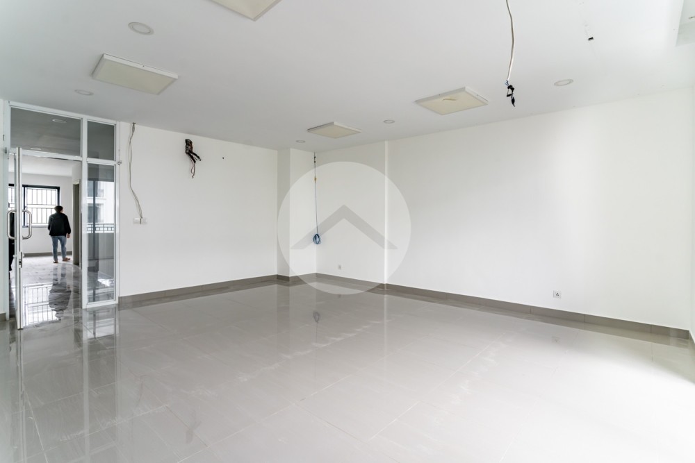 4 Bedroom Shophouse For Rent - Chip Mong 271, Chak Angrae Kraom, Phnom Penh - Image 6