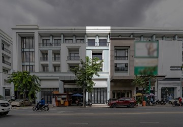 4 Bedroom Shophouse For Rent - Chip Mong 271, Chak Angrae Kraom, Phnom Penh thumbnail