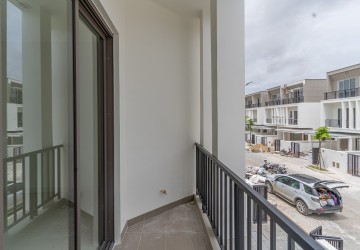 3 Bedroom Villa Plus Touch For Sale - Borey Chankiri, Preak Kam Paus, Phnom Penh thumbnail