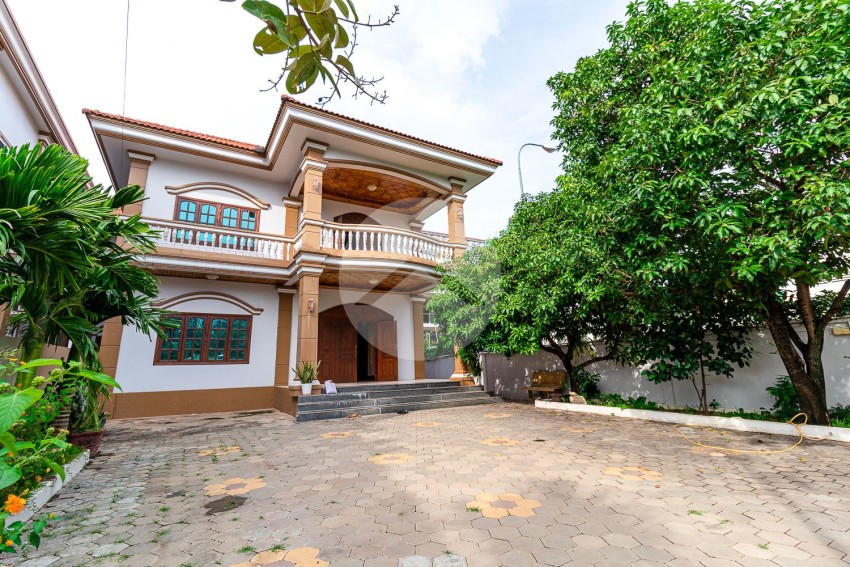 5 Bedroom Villa For Rent - Svay Dangkum, Siem Reap