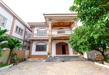 5 Bedroom Villa For Rent - Svay Dangkum, Siem Reap thumbnail