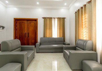 2 Bedroom Apartment For Rent - Svay Dangkum, Siem Reap thumbnail