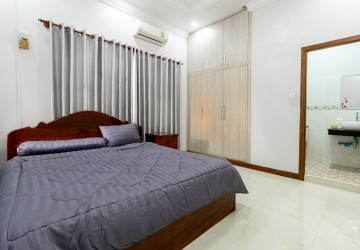 2 Bedroom Apartment For Rent - Svay Dangkum, Siem Reap thumbnail