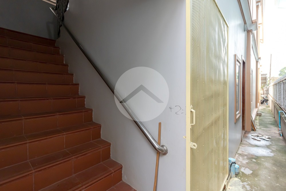 4 Bedroom Villa For Rent - Svay Dangkum, Siem Reap - Image 18