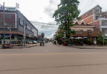 Retail Space For Rent - Old Market, Svay Dangkum, Siem Reap thumbnail