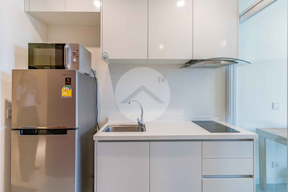 39 Sqm Studio Condo For Rent - The Penthouse, Tonle Bassac, Phnom Penh - Image 6