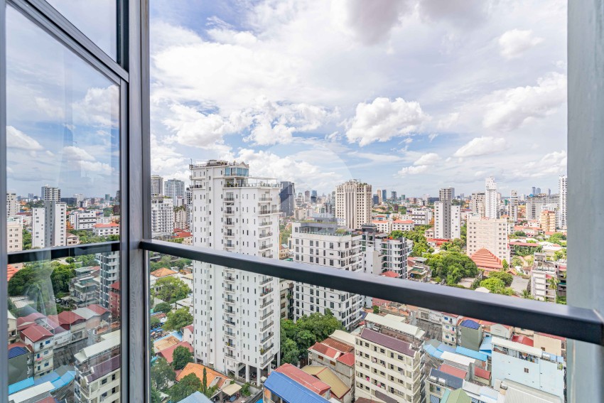 39 Sqm Studio Condo For Rent - The Penthouse, Tonle Bassac, Phnom Penh