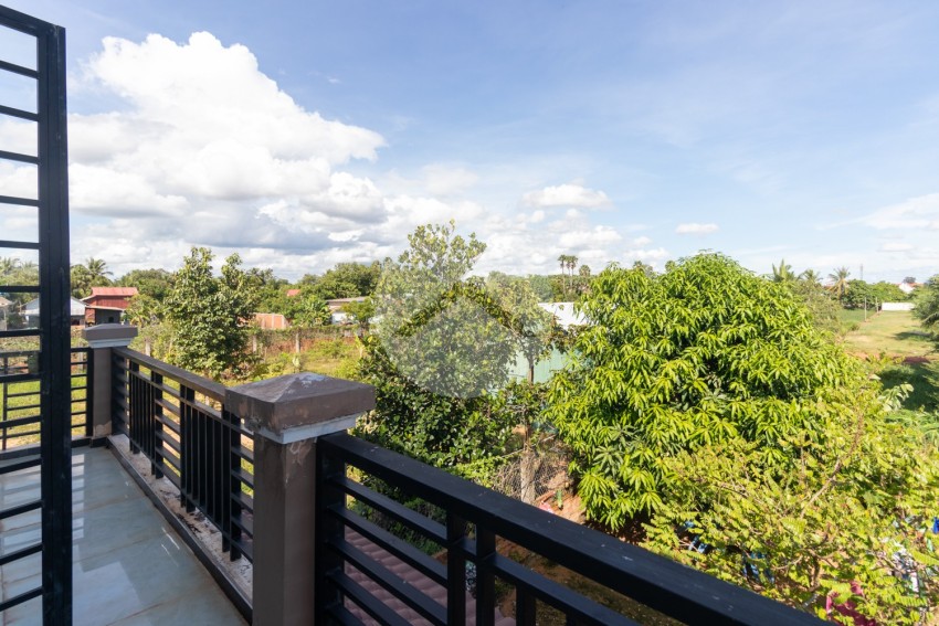 4 Bedroom House For Sale - Svay Dangkum, Siem Reap