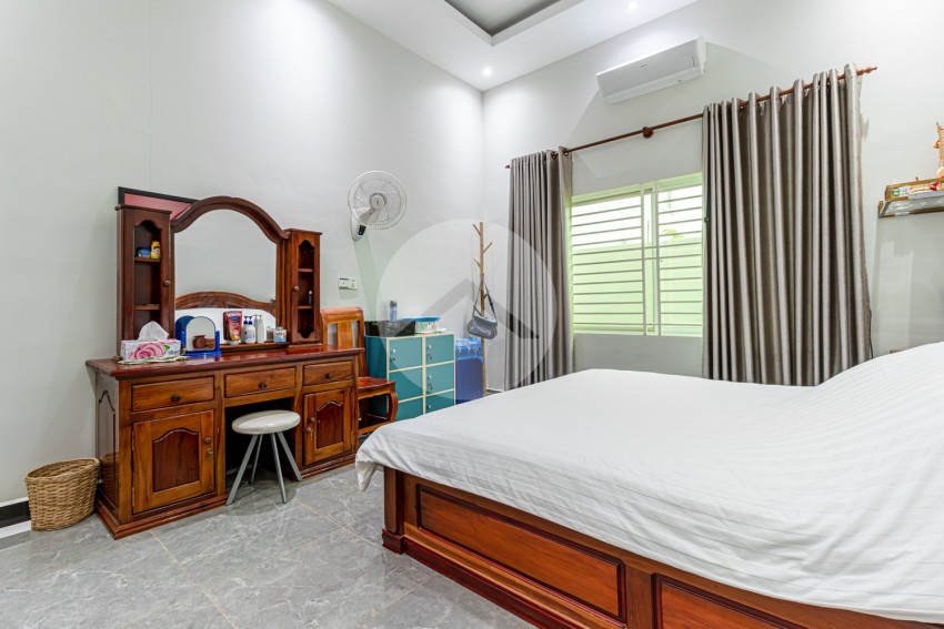 2 Bedroom Villa For Rent - Kandaek, Siem Reap