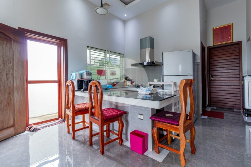 2 Bedroom Villa For Rent - Kandaek, Siem Reap