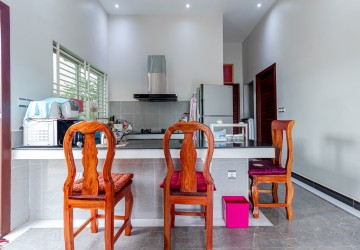 2 Bedroom Villa For Rent - Kandaek, Siem Reap thumbnail