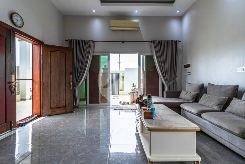 2 Bedroom Villa For Rent - Kandaek, Siem Reap