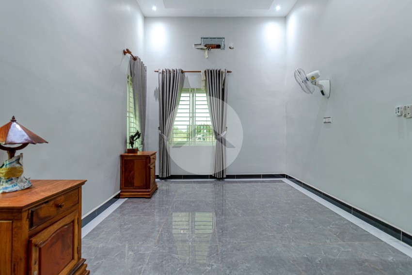 2 Bedroom Villa For Rent - Kandaek, Siem Reap