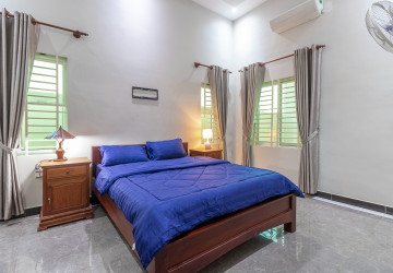 2 Bedroom House For Rent - Kandaek, Siem Reap thumbnail