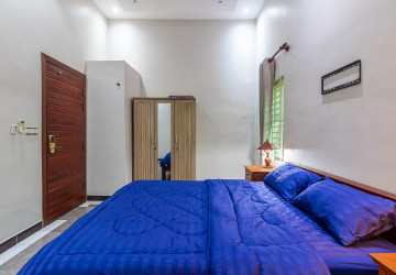 2 Bedroom House For Rent - Kandaek, Siem Reap thumbnail