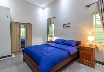 2 Bedroom House For Rent - Kandaek, Siem Reap thumbnail