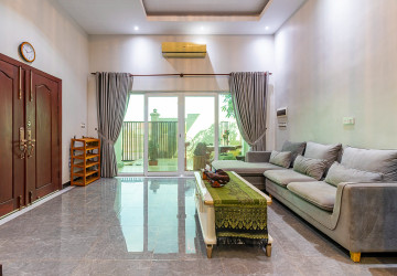 2 Bedroom House For Rent - Kandaek, Siem Reap thumbnail