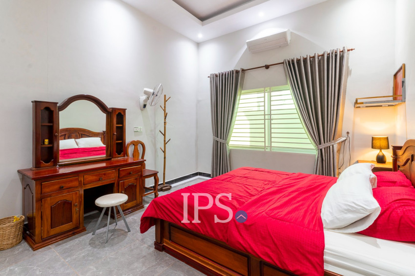 2 Bedroom House For Rent - Kandaek, Siem Reap