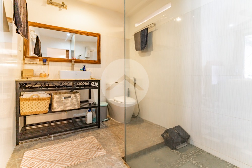 Renovated Duplex 2 Bedroom Apartment For Rent - Phsar Chas, Phnom Penh - Image 19