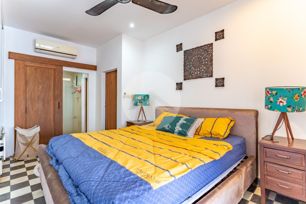 Renovated Duplex 2 Bedroom Apartment For Rent - Phsar Chas, Phnom Penh - Image 11