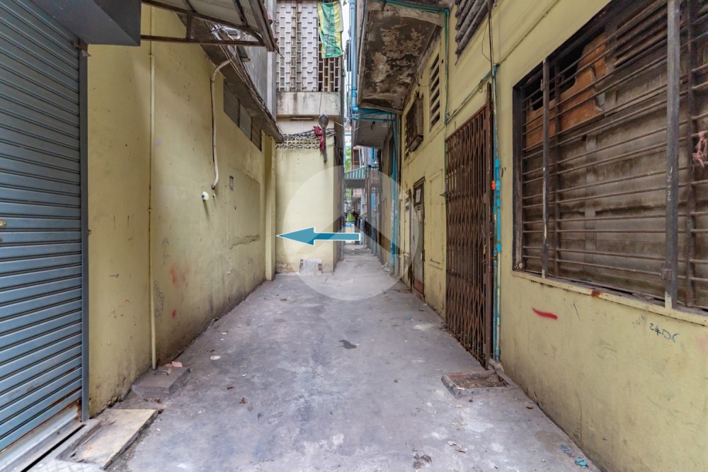 Renovated Duplex 2 Bedroom Apartment For Rent - Phsar Chas, Phnom Penh - Image 23