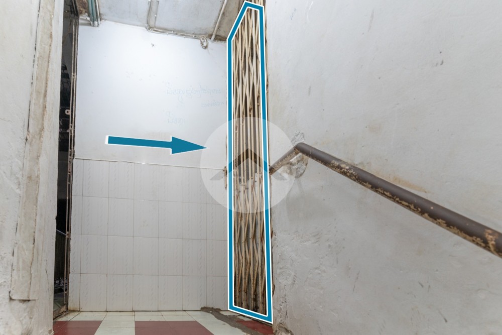 Renovated Duplex 2 Bedroom Apartment For Rent - Phsar Chas, Phnom Penh - Image 21