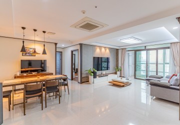 3 Bedroom Condo For Rent - De Castle Royal, BKK1, Phnom Penh thumbnail