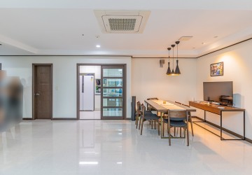 3 Bedroom Condo For Rent - De Castle Royal, BKK1, Phnom Penh thumbnail